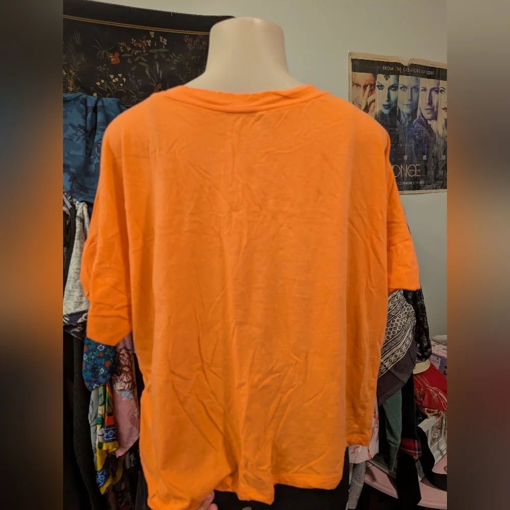 Kate Spade Saturday Orange‎ T-shirt Size Large